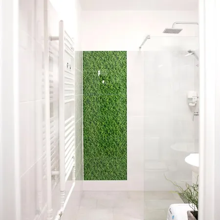 Walnut Flat Free Parking Apartment *